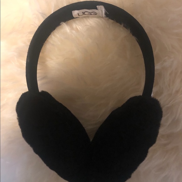•UGG Australia•Classic Leather Shearling Earmuffs• - Picture 4 of 6